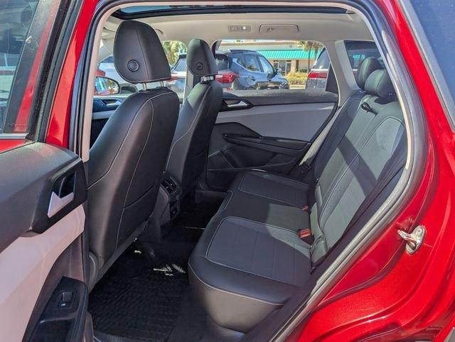 Volkswagen Taos 1.5T Se Fwd 4D Sport Utility - Thumbnail 15