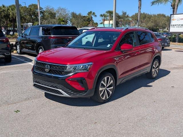 Volkswagen Taos 1.5T Se Fwd 4D Sport Utility - Thumbnail 4