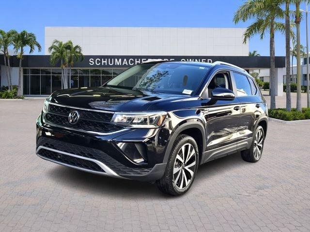 Volkswagen Taos 1.5T Se Fwd 4D Sport Utility - Thumbnail 4