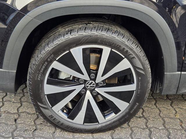 Volkswagen Taos 1.5T Se Fwd 4D Sport Utility - Thumbnail 12