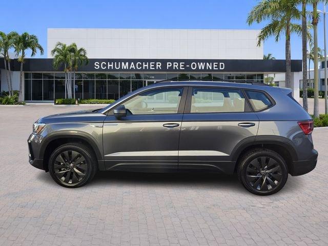 Volkswagen Taos 1.5T S Fwd 4D Sport Utility - Thumbnail 5