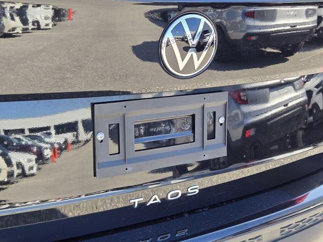 Volkswagen Taos 1.5T S Fwd 4D Sport Utility - Thumbnail 11