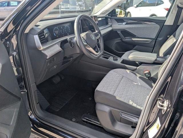 Volkswagen Tiguan 2.0T S Fwd 4D Sport Utility - Thumbnail 12