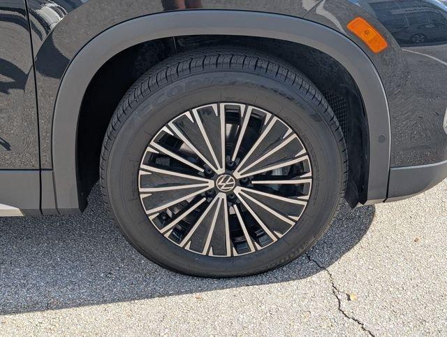 Volkswagen Tiguan 2.0T S Fwd 4D Sport Utility - Thumbnail 19