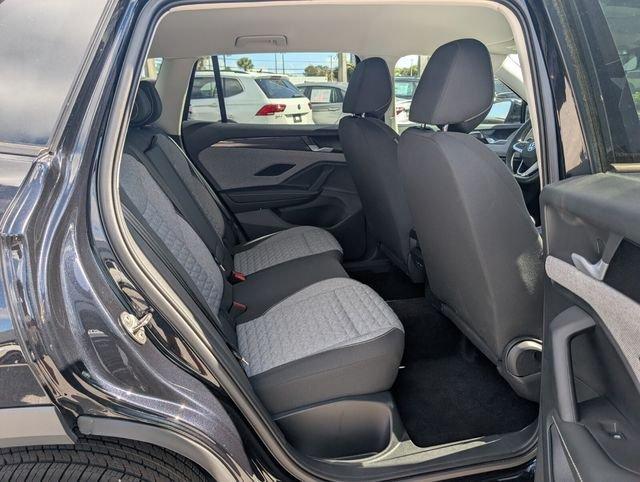 Volkswagen Tiguan 2.0T S Fwd 4D Sport Utility - Thumbnail 17