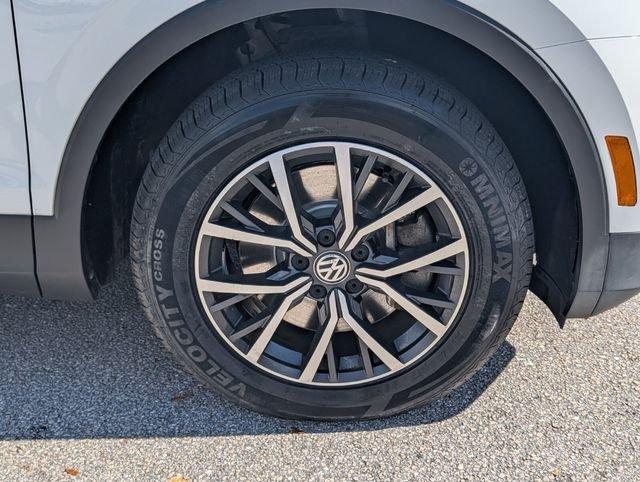 Volkswagen Tiguan 2.0T Se Fwd 4D Sport Utility - Thumbnail 20