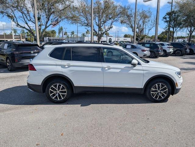 Volkswagen Tiguan 2.0T Se Fwd 4D Sport Utility - Thumbnail 9