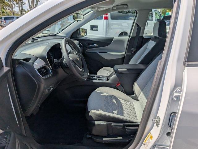 Chevrolet Equinox Ls Fwd 4D Sport Utility - Thumbnail 12