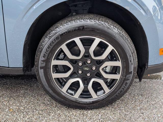 Ford Maverick Lariat With Navigation - Thumbnail 10