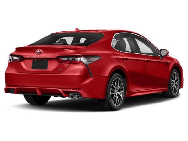 Toyota Camry Se Fwd - Thumbnail 4