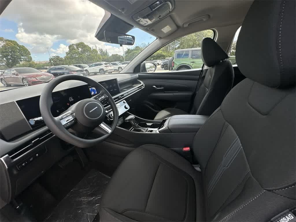 Hyundai Tucson Sel Fwd Fwd Sport Utility - Thumbnail 13