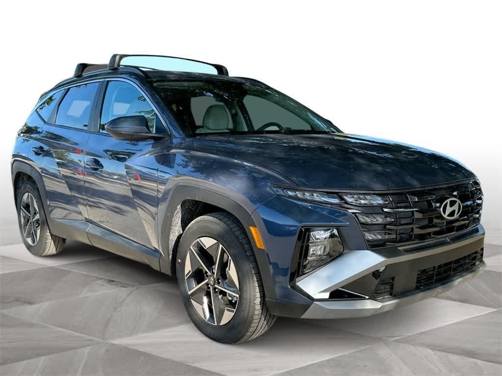 Hyundai Tucson Sel Fwd Fwd Sport Utility - Thumbnail 2