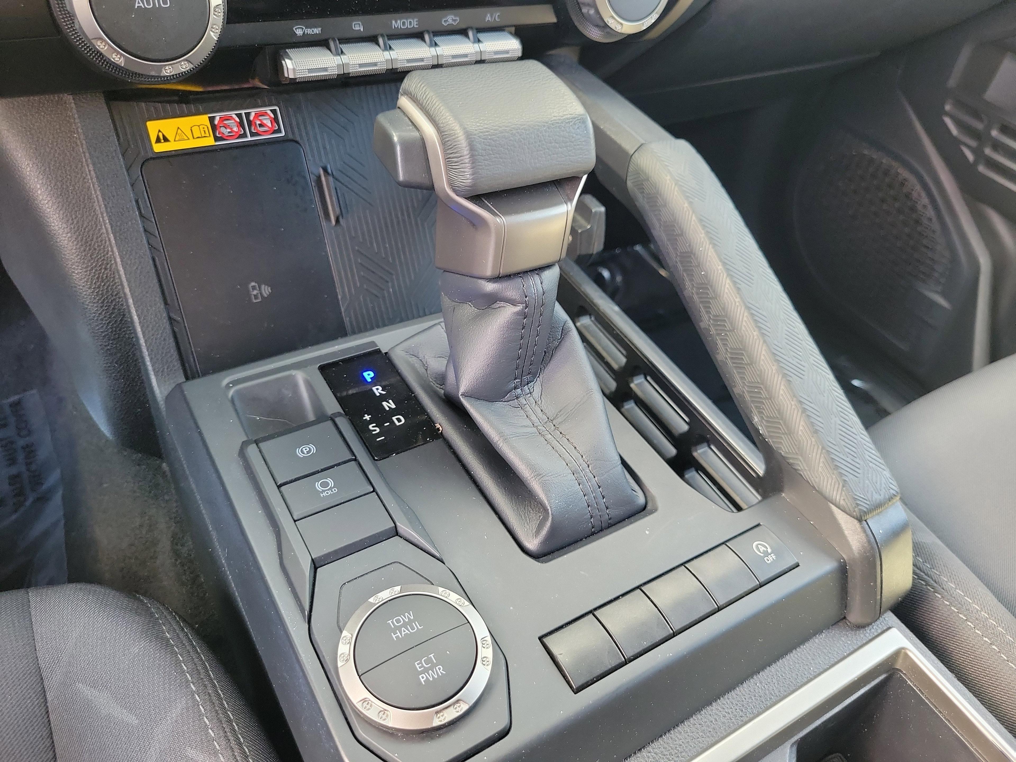 Toyota Tacoma 2Wd Sr5 Rwd Crew Cab - Thumbnail 17