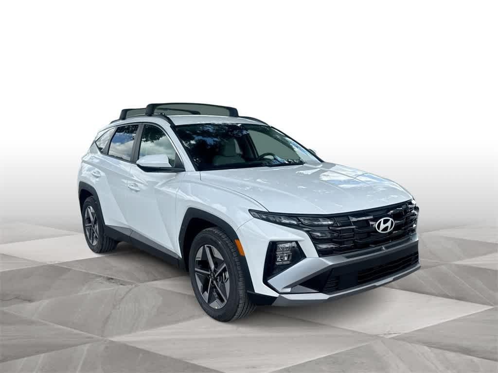 Hyundai Tucson Sel Fwd Fwd Sport Utility - Thumbnail 2