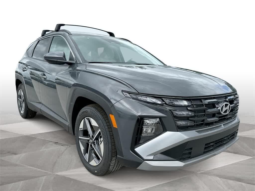 Hyundai Tucson Sel Fwd Fwd Sport Utility - Thumbnail 2