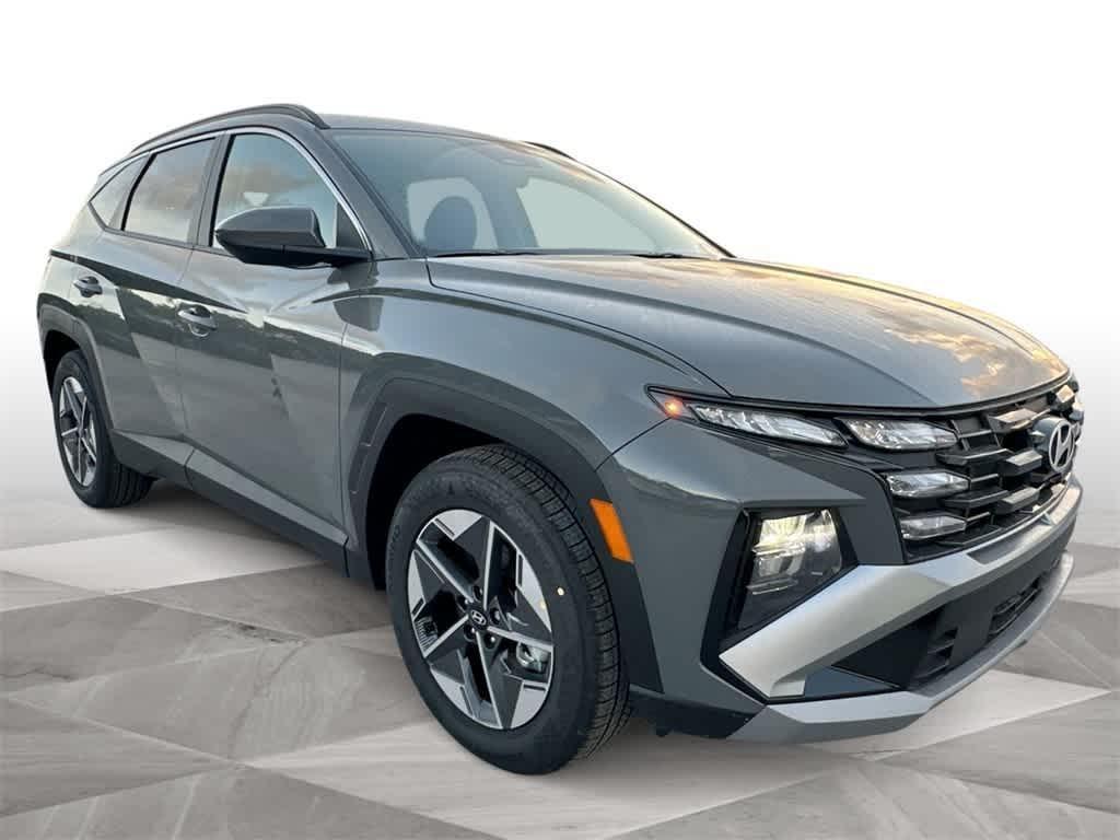 Hyundai Tucson Sel Fwd Fwd Sport Utility - Thumbnail 2