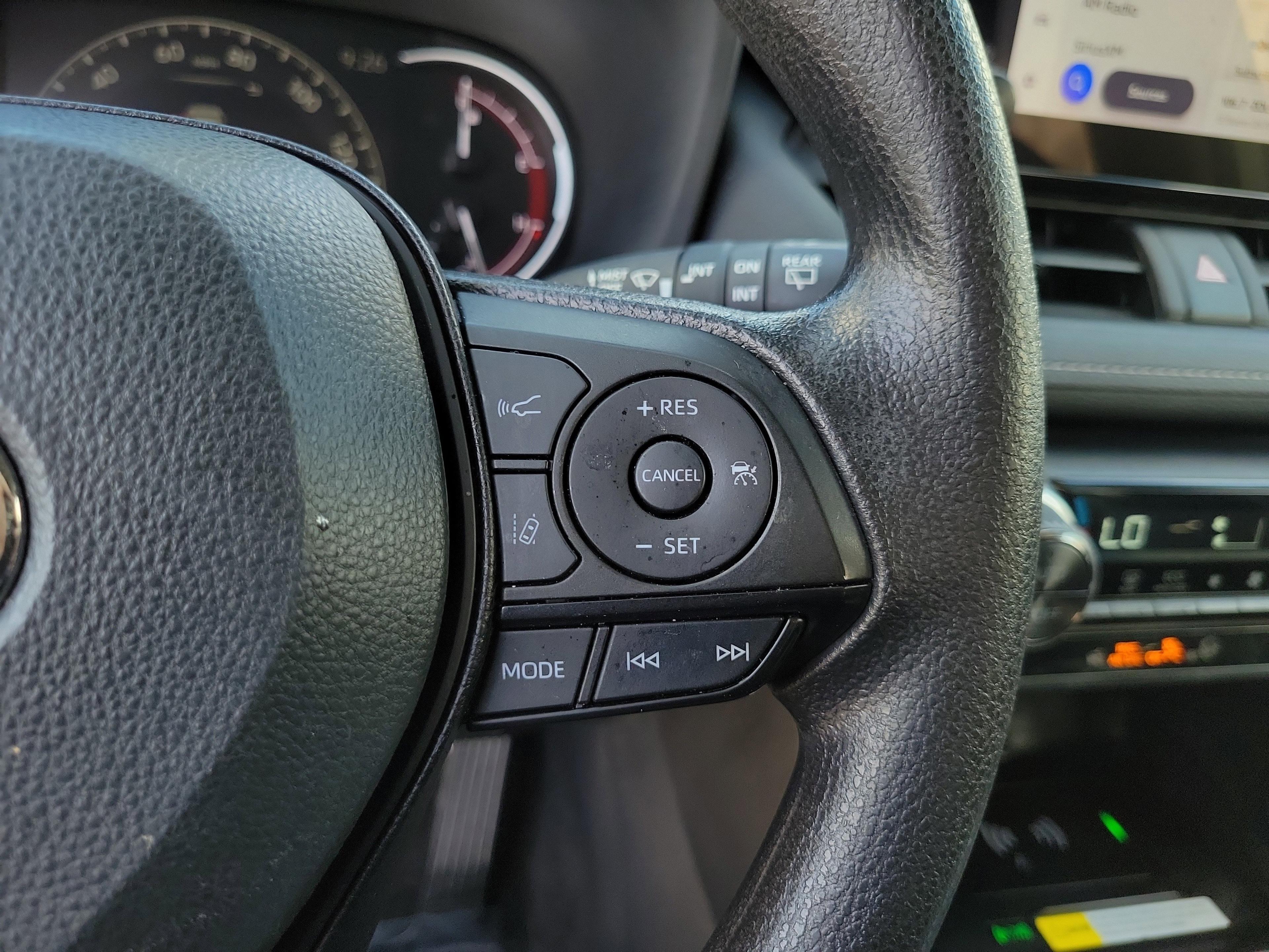 Toyota Rav4 Xle Fwd - Thumbnail 16