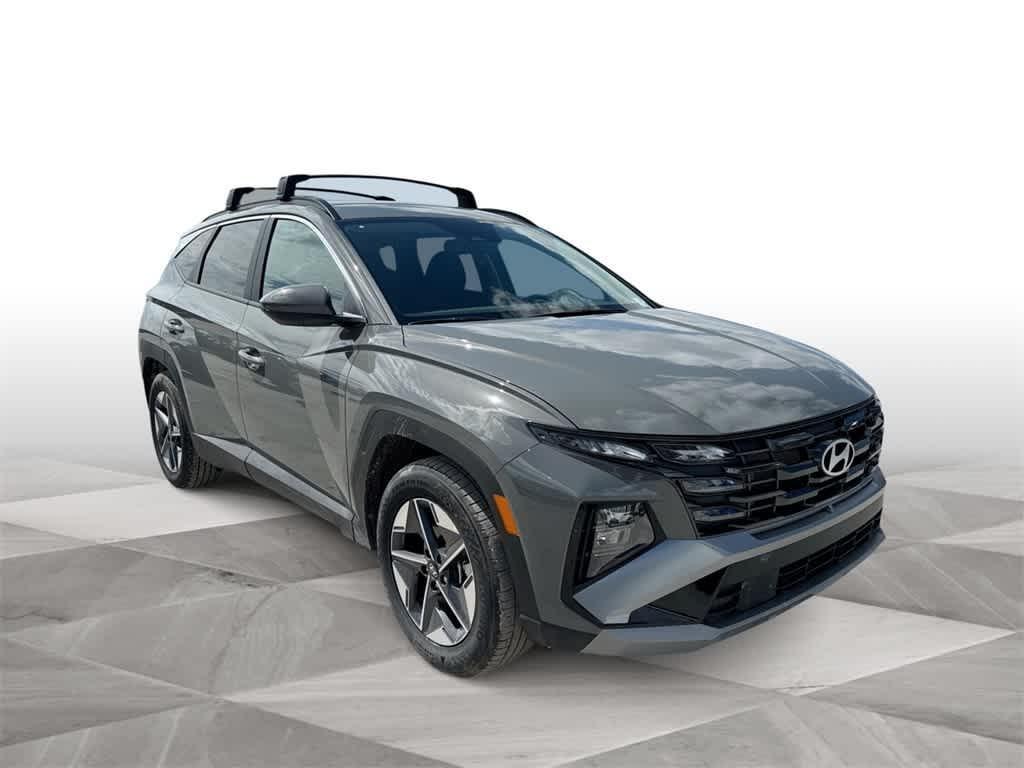 Hyundai Tucson Sel Fwd Fwd Sport Utility - Thumbnail 2