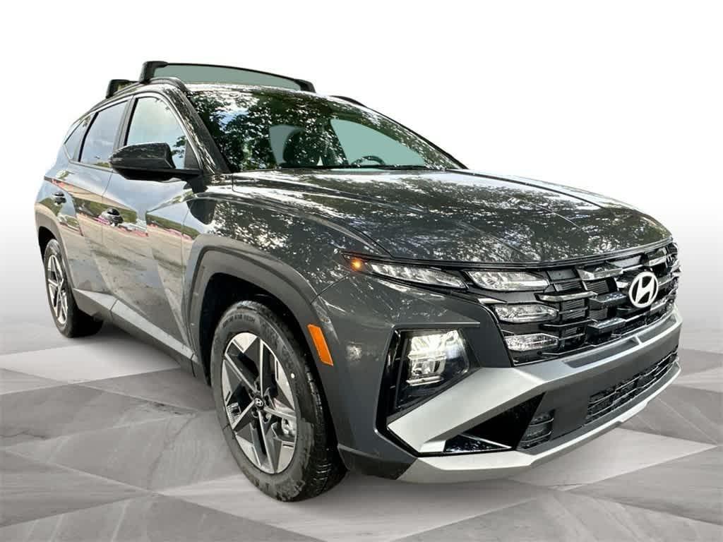 Hyundai Tucson Sel Fwd Fwd Sport Utility - Thumbnail 2