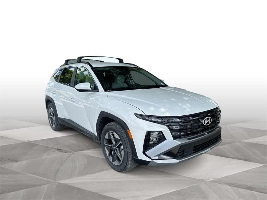 Hyundai Tucson Sel Fwd Fwd Sport Utility - Thumbnail 2