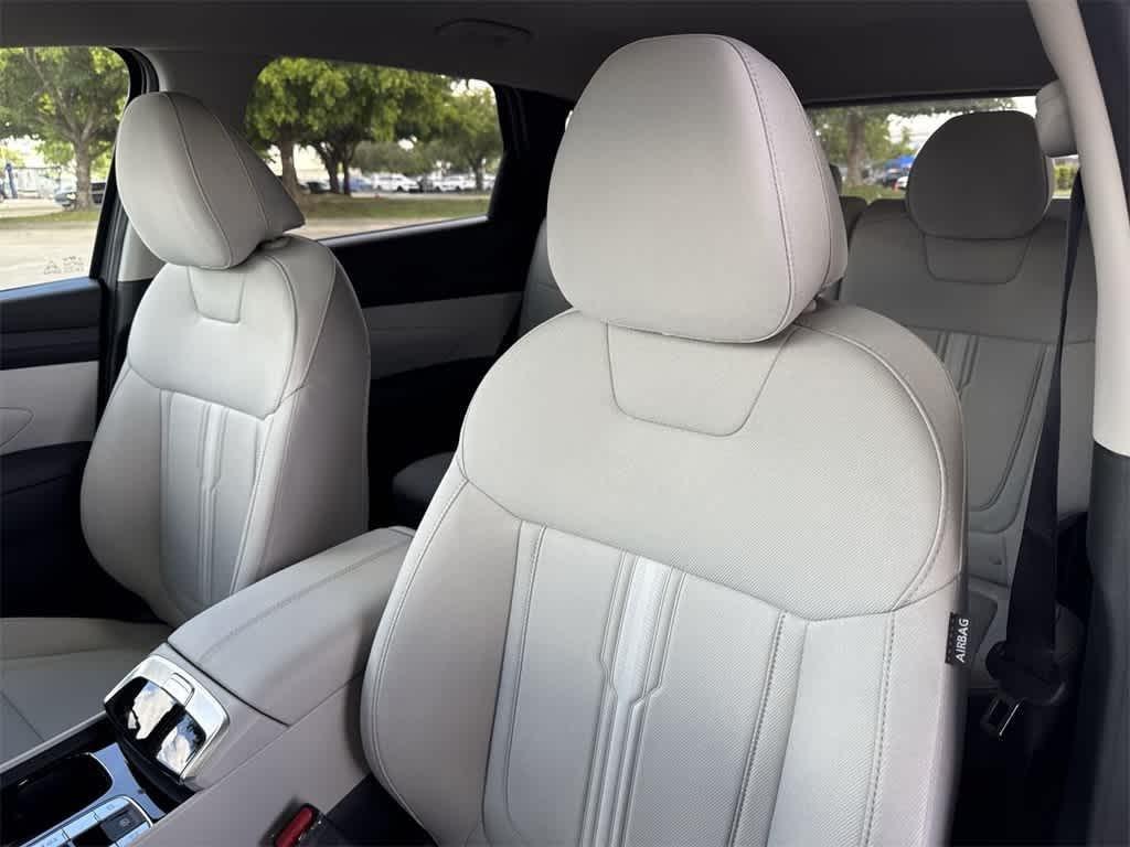 Hyundai Tucson Sel Fwd Fwd Sport Utility - Thumbnail 14