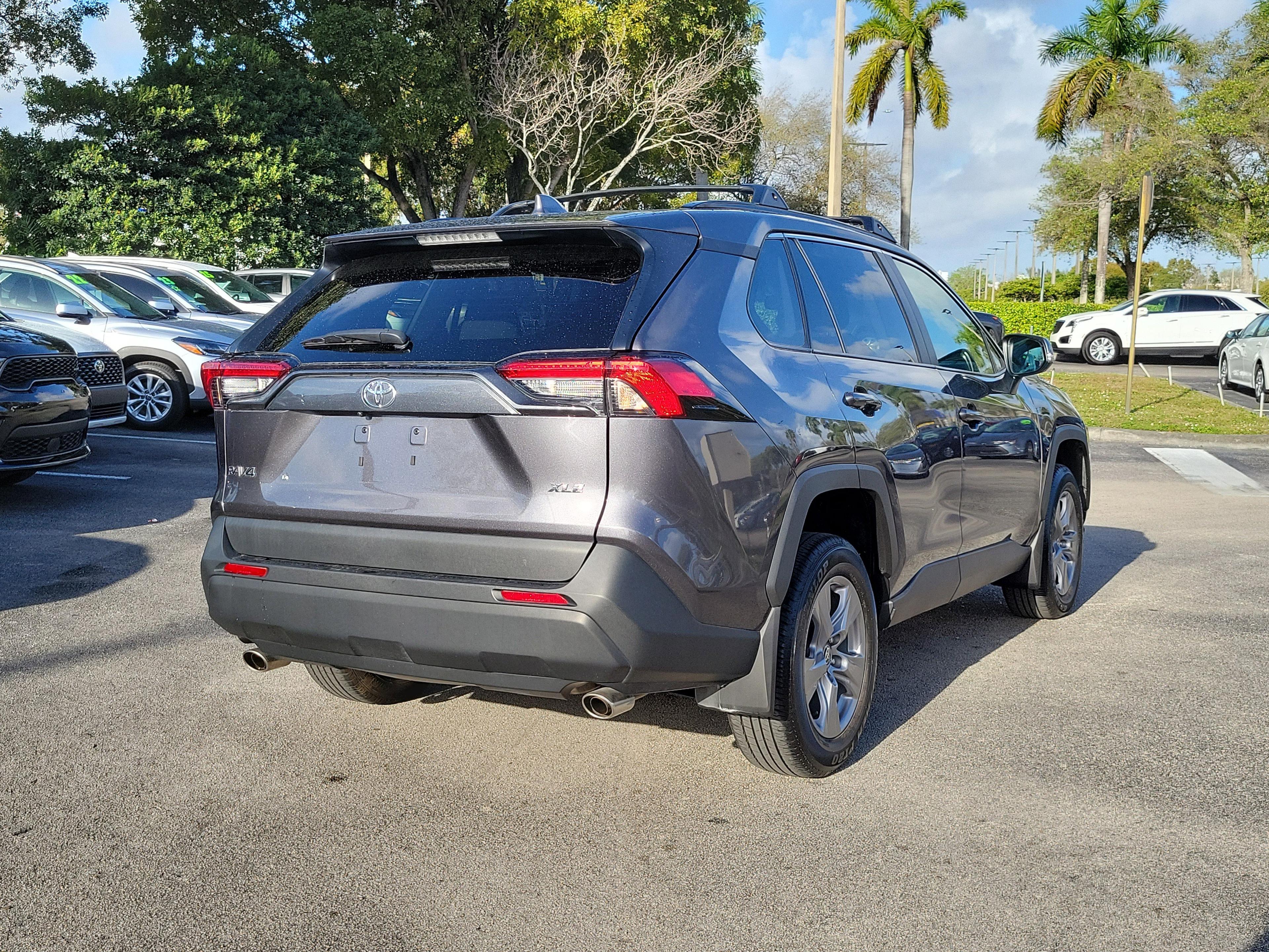 Toyota Rav4 Xle Fwd - Thumbnail 6