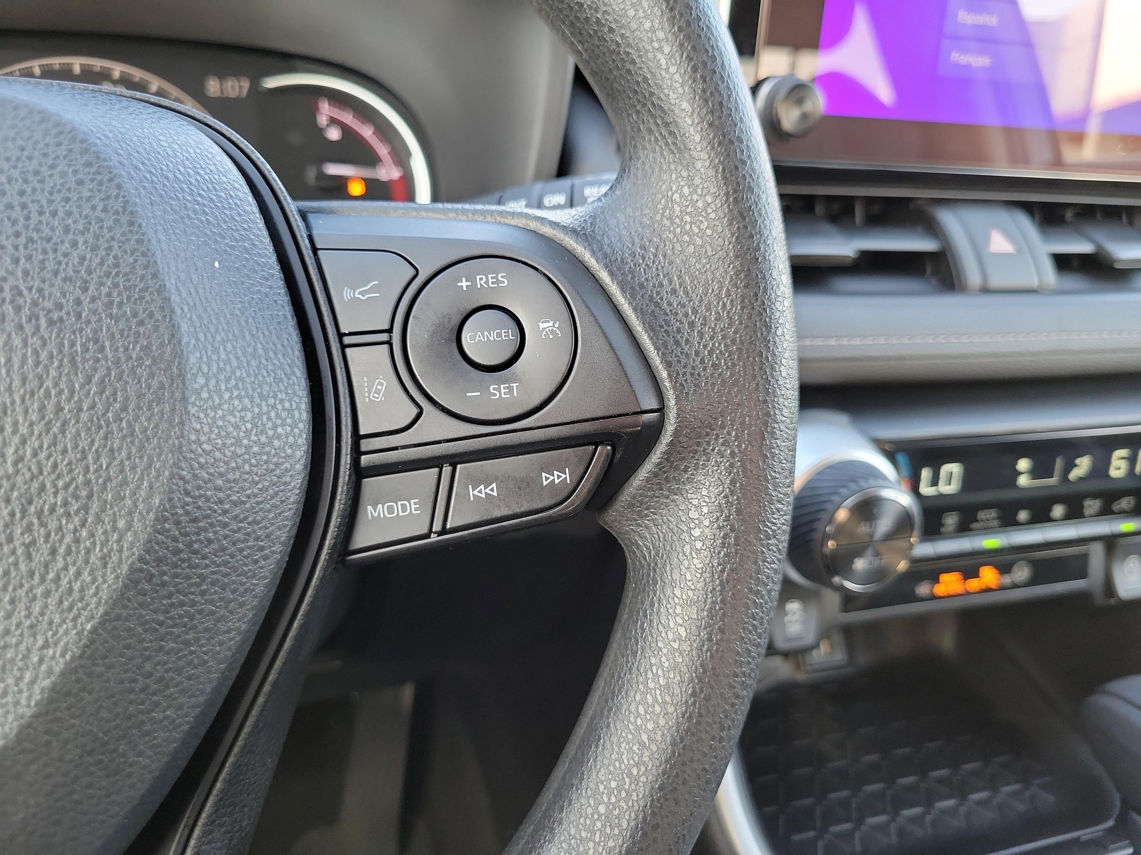 Toyota Rav4 Xle Fwd - Thumbnail 18