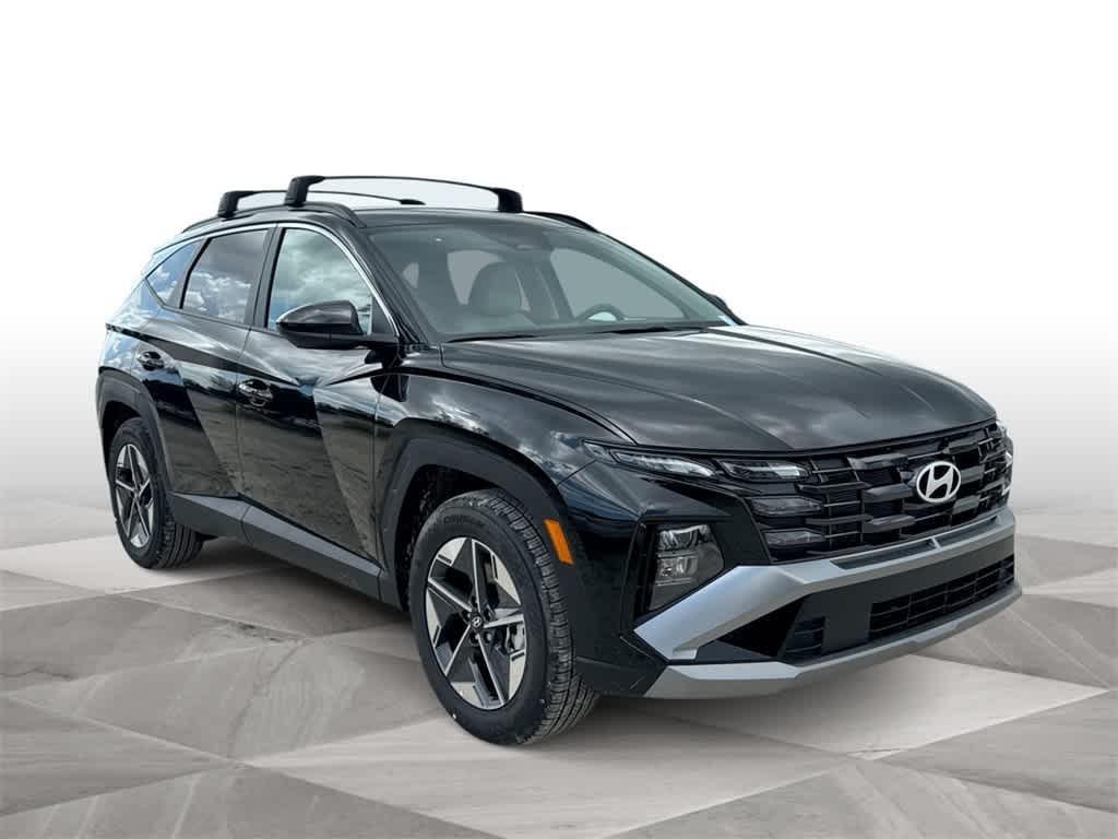 Hyundai Tucson Sel Fwd Fwd Sport Utility - Thumbnail 2