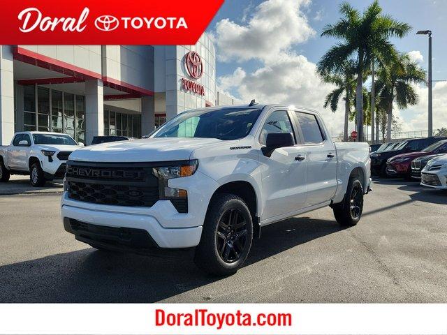 Chevrolet Silverado 1500 Custom Rwd Crew Cab - View 1