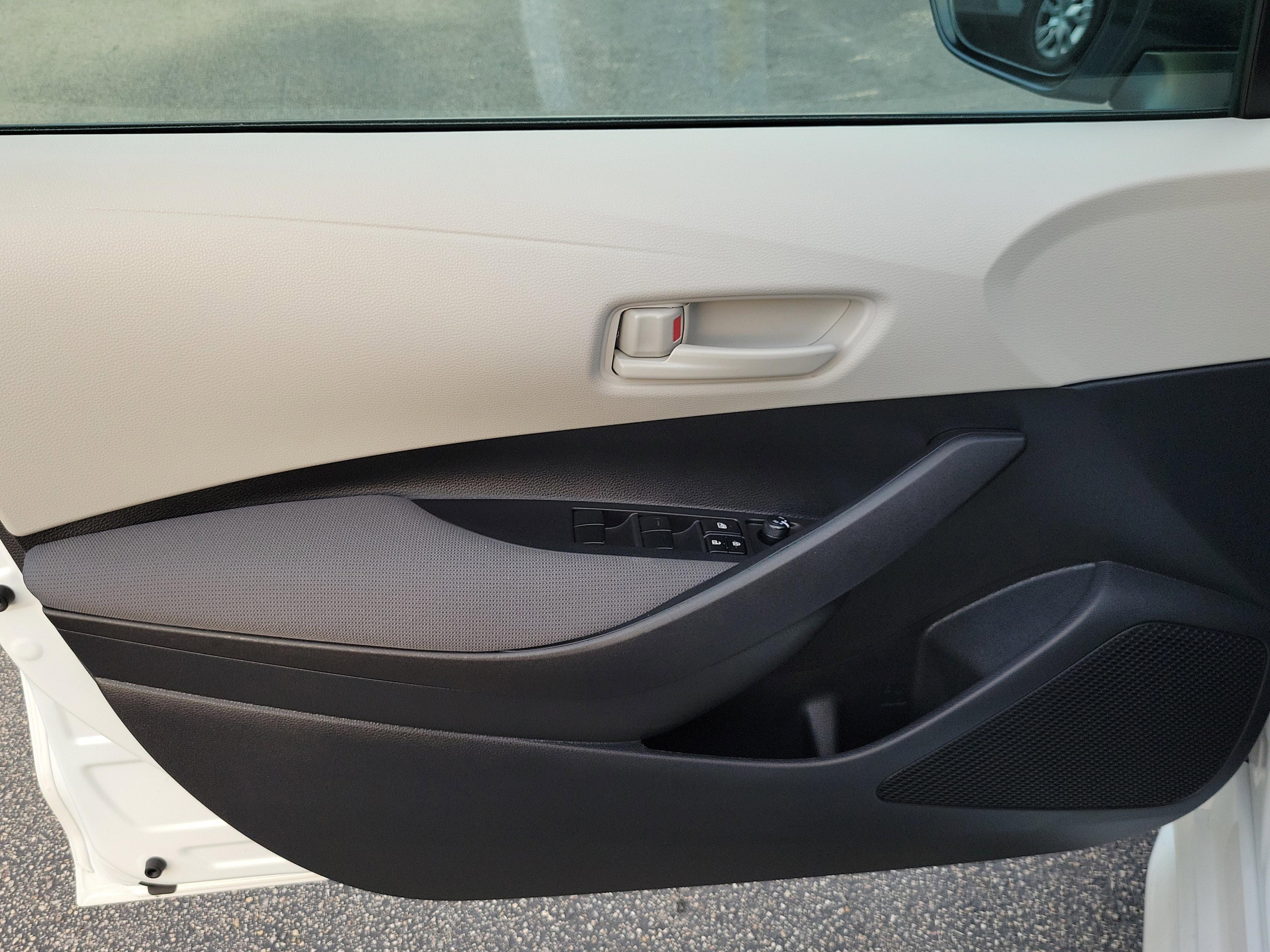 Toyota Corolla Le Fwd - Thumbnail 13