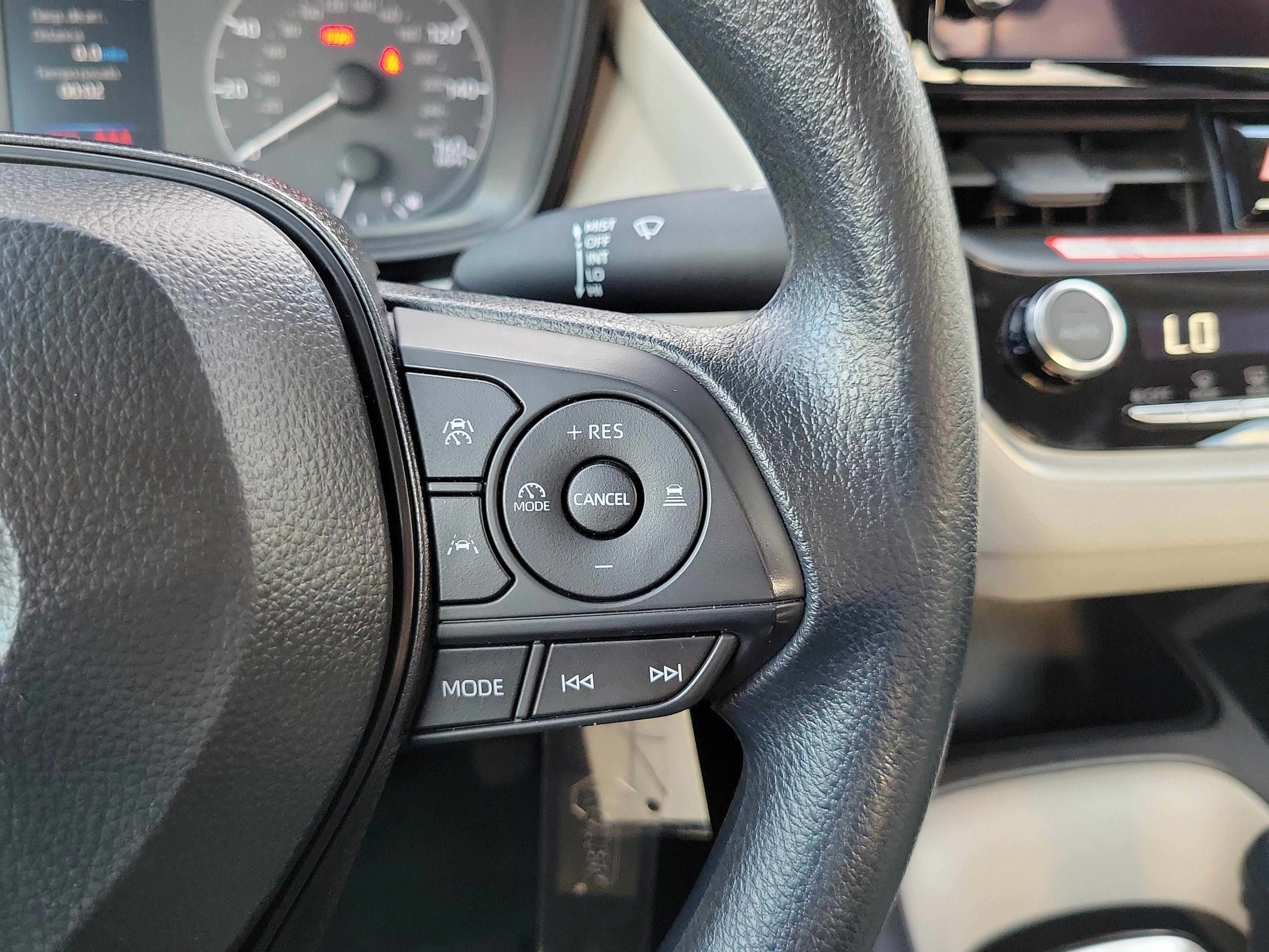 Toyota Corolla Le Fwd - Thumbnail 17