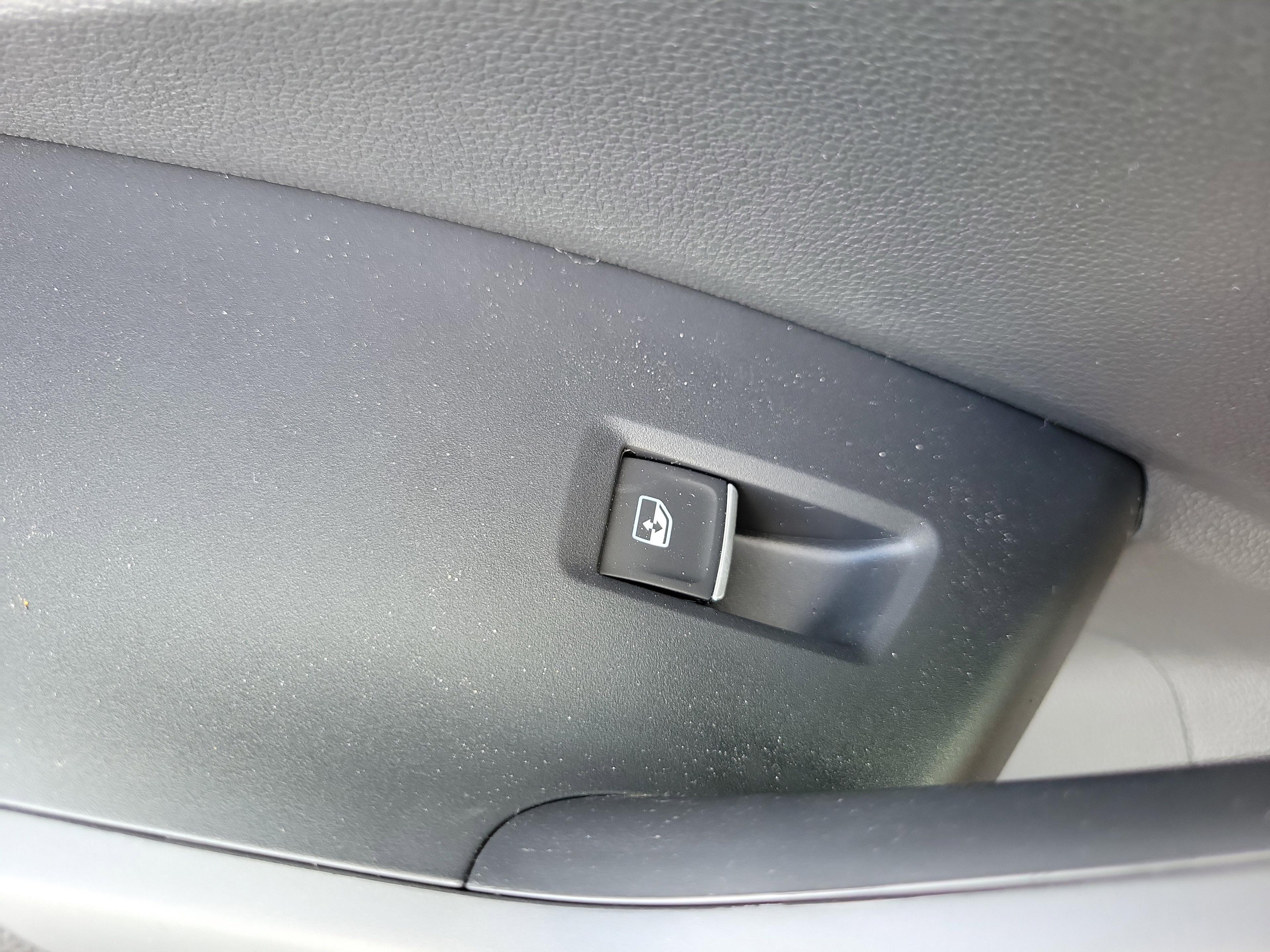 Volkswagen Jetta 1.5T S Fwd 4D Sedan - Thumbnail 18