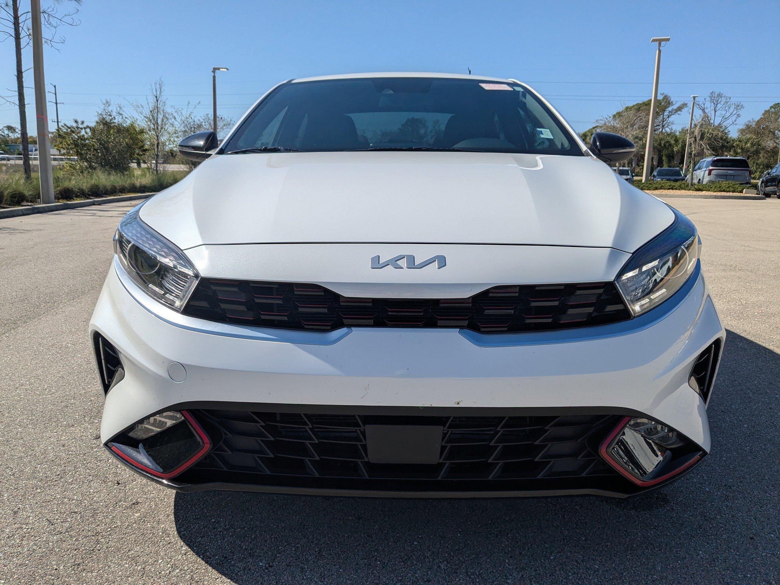 Kia Forte Gt-Line - Thumbnail 4
