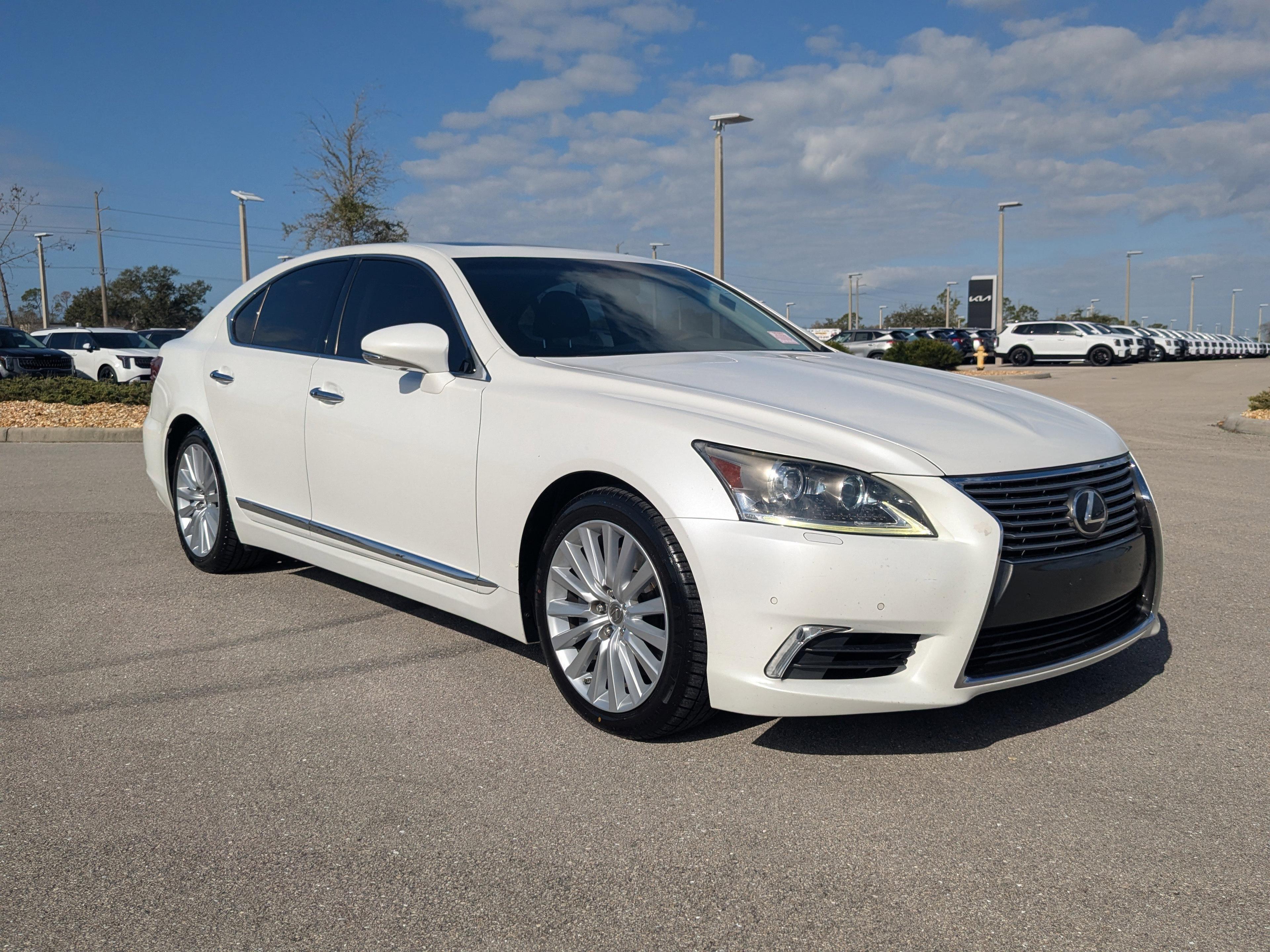 Lexus Ls 460 460 - Thumbnail 3