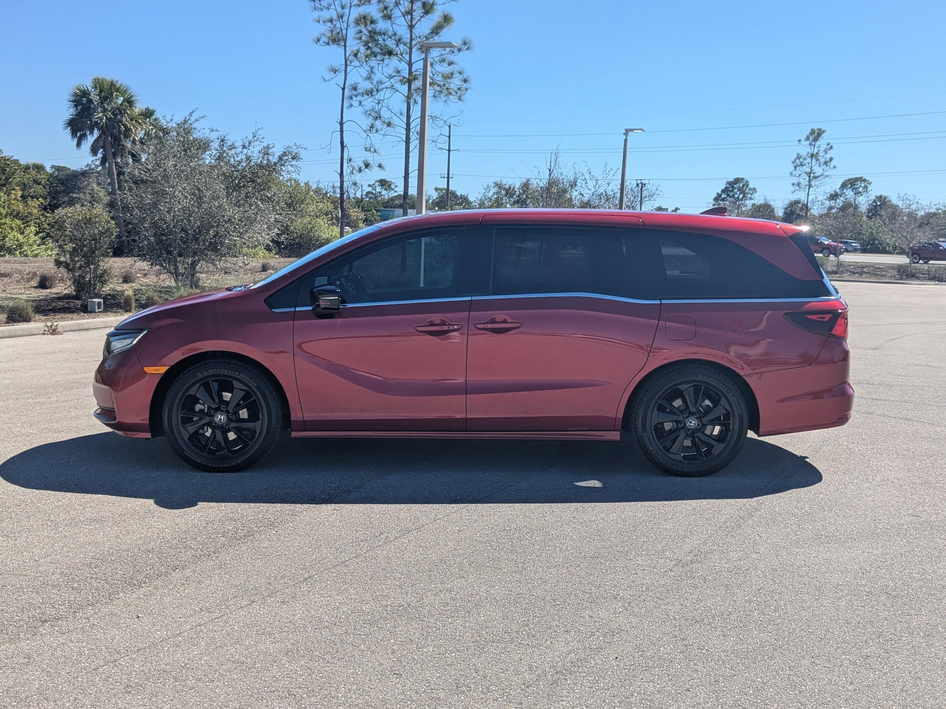 Honda Odyssey Sport - Thumbnail 9