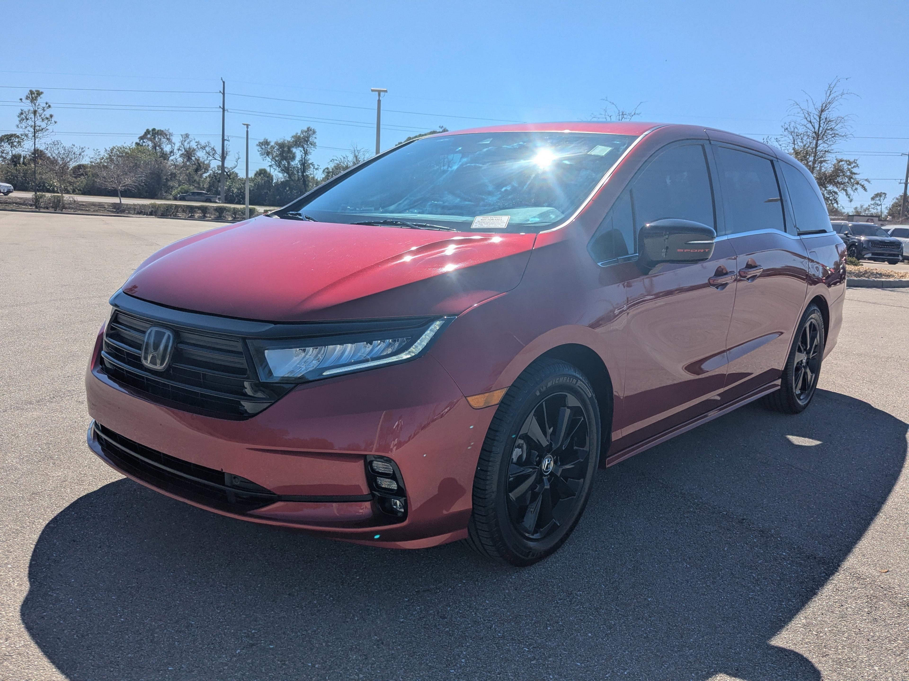 Honda Odyssey Sport - Thumbnail 10