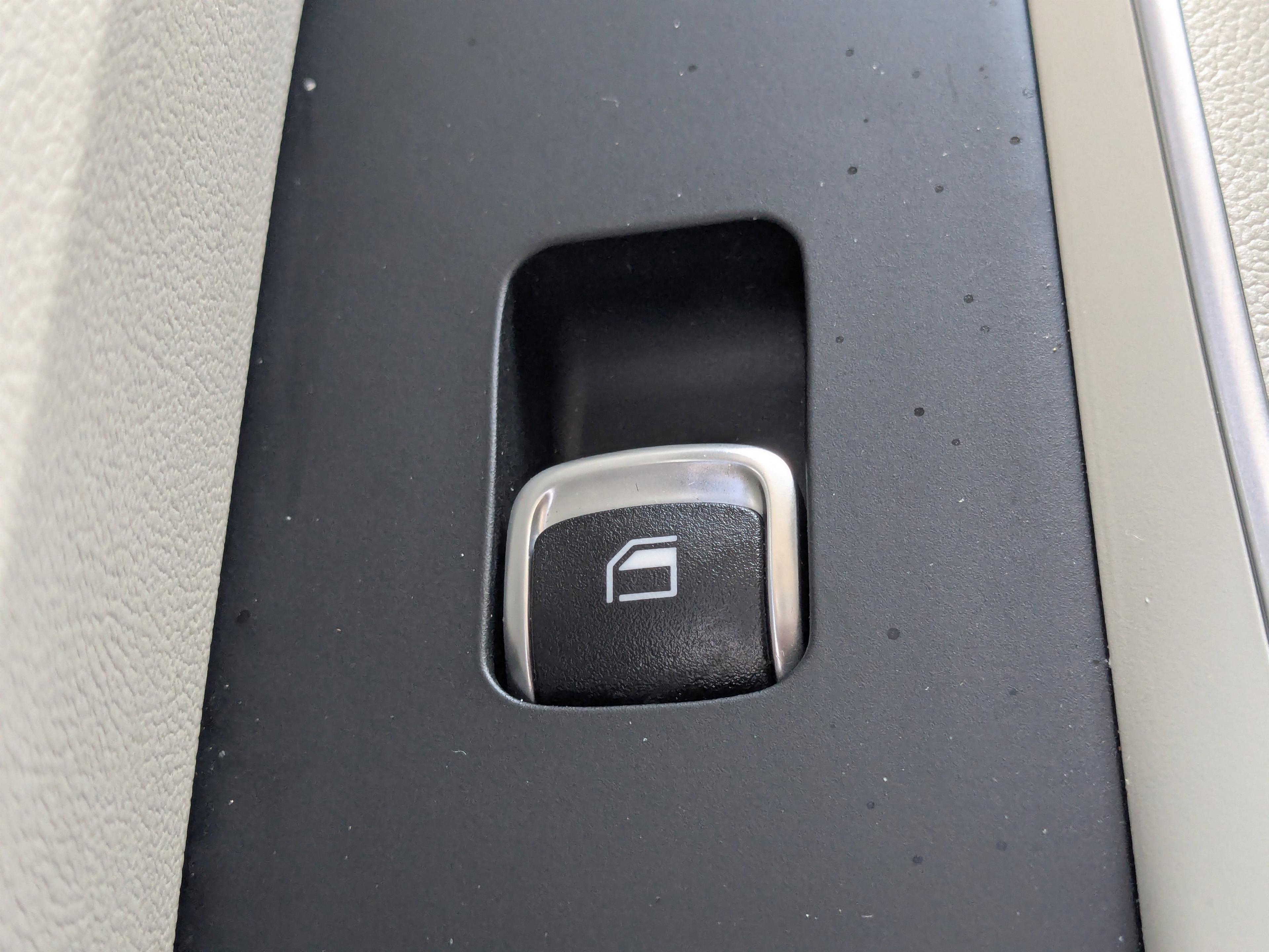 Kia Sorento S - Thumbnail 19