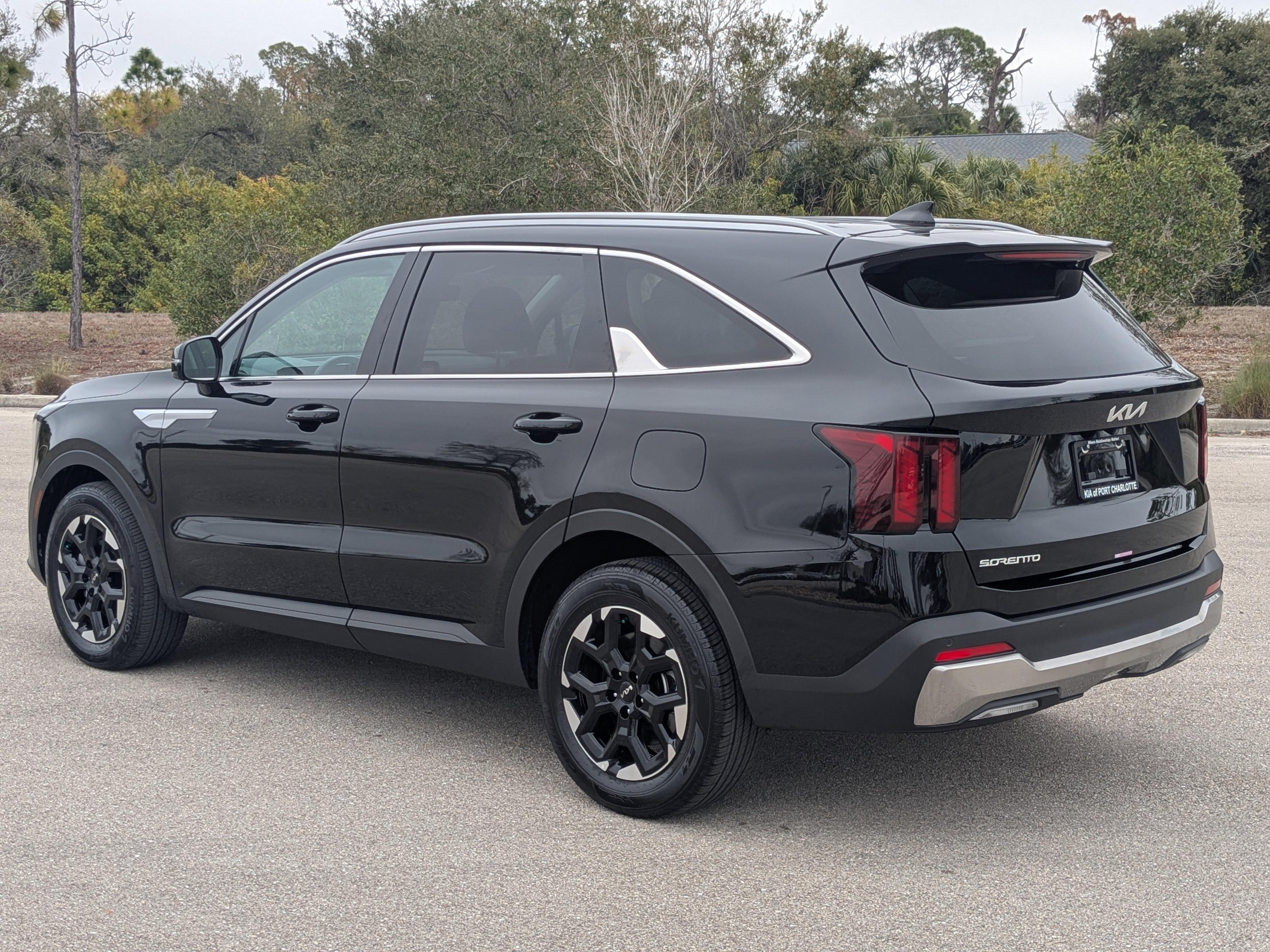 Kia Sorento S - Thumbnail 8