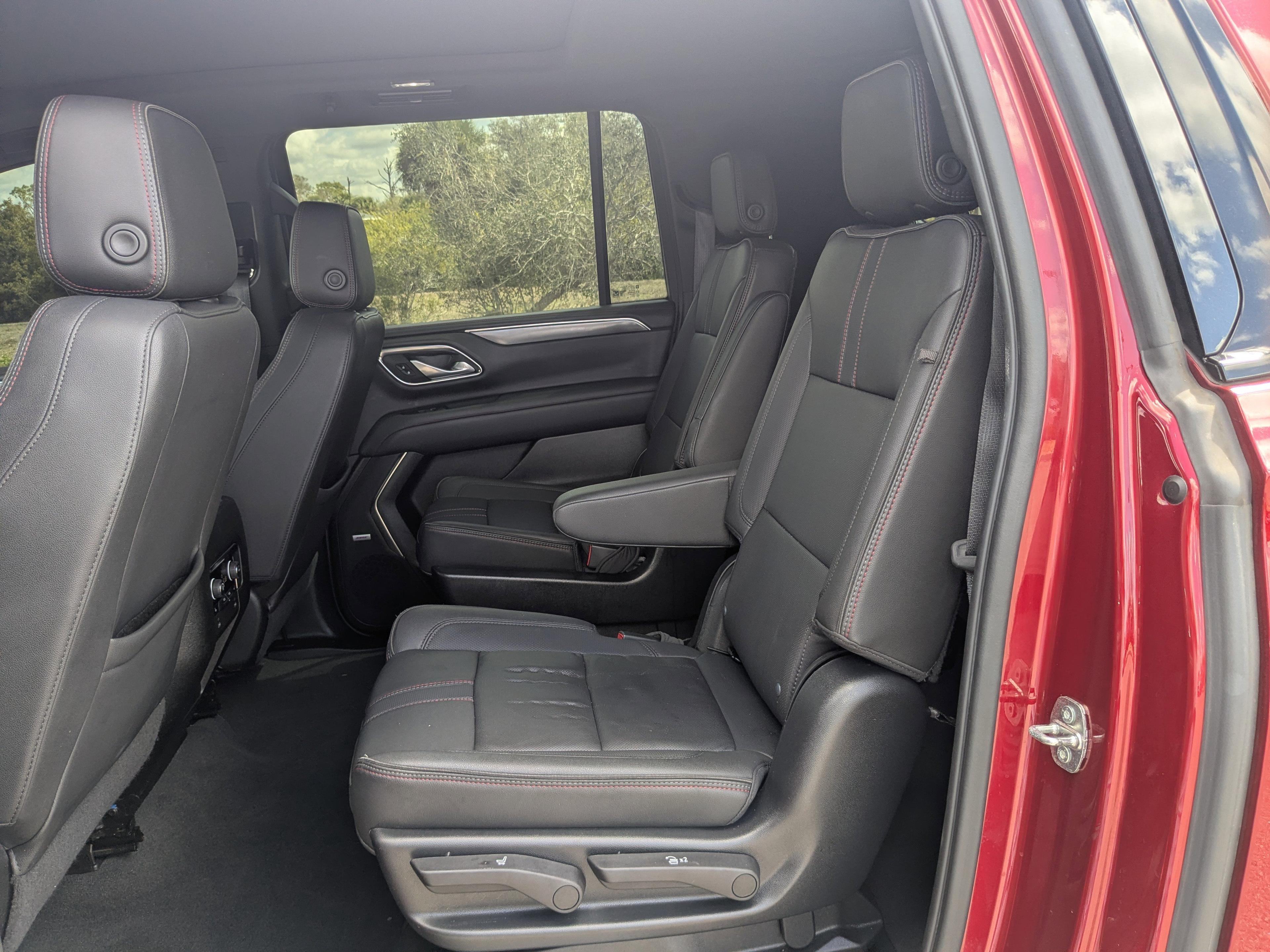 Chevrolet Suburban Rst - Thumbnail 20