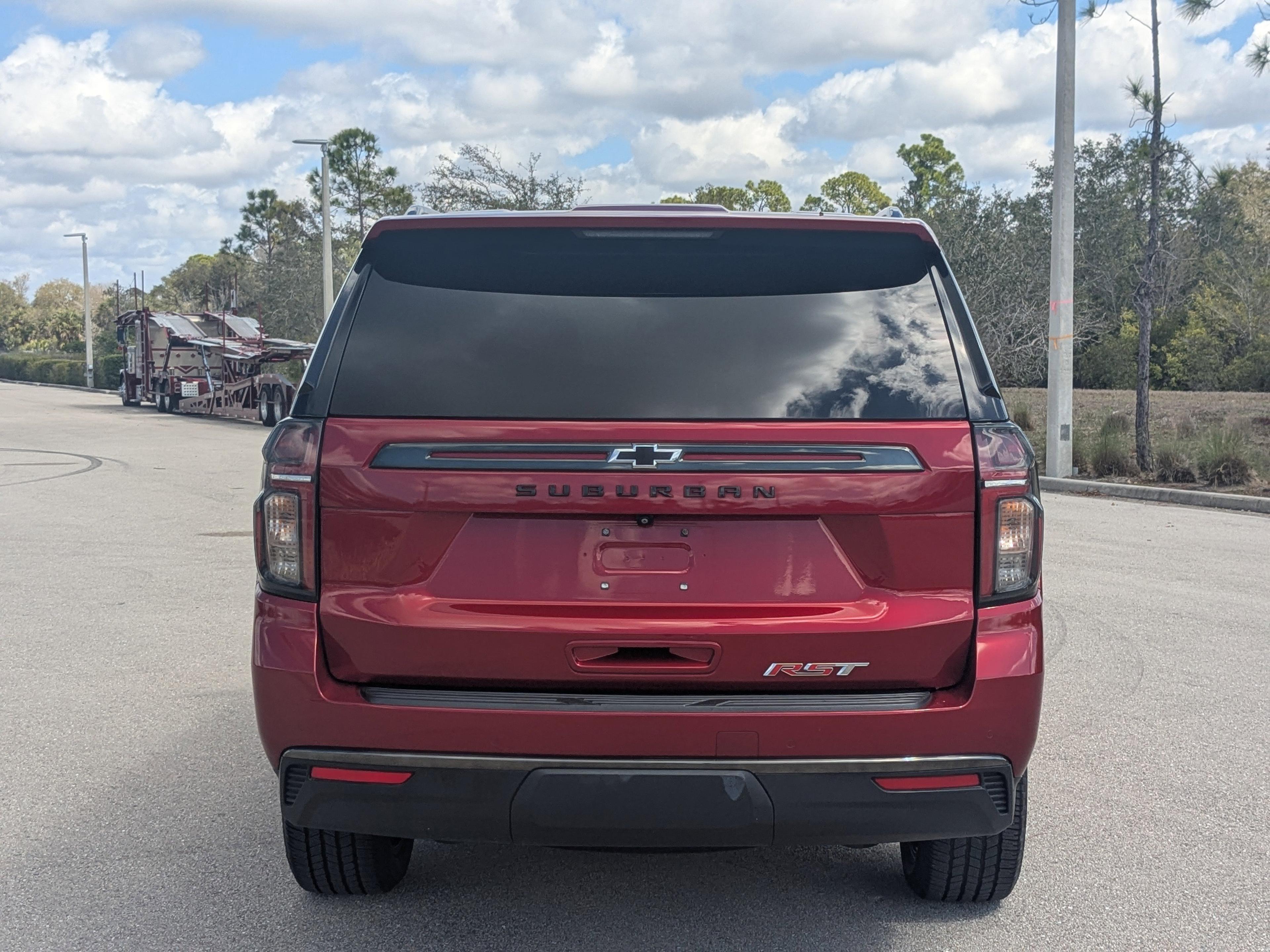 Chevrolet Suburban Rst - Thumbnail 6