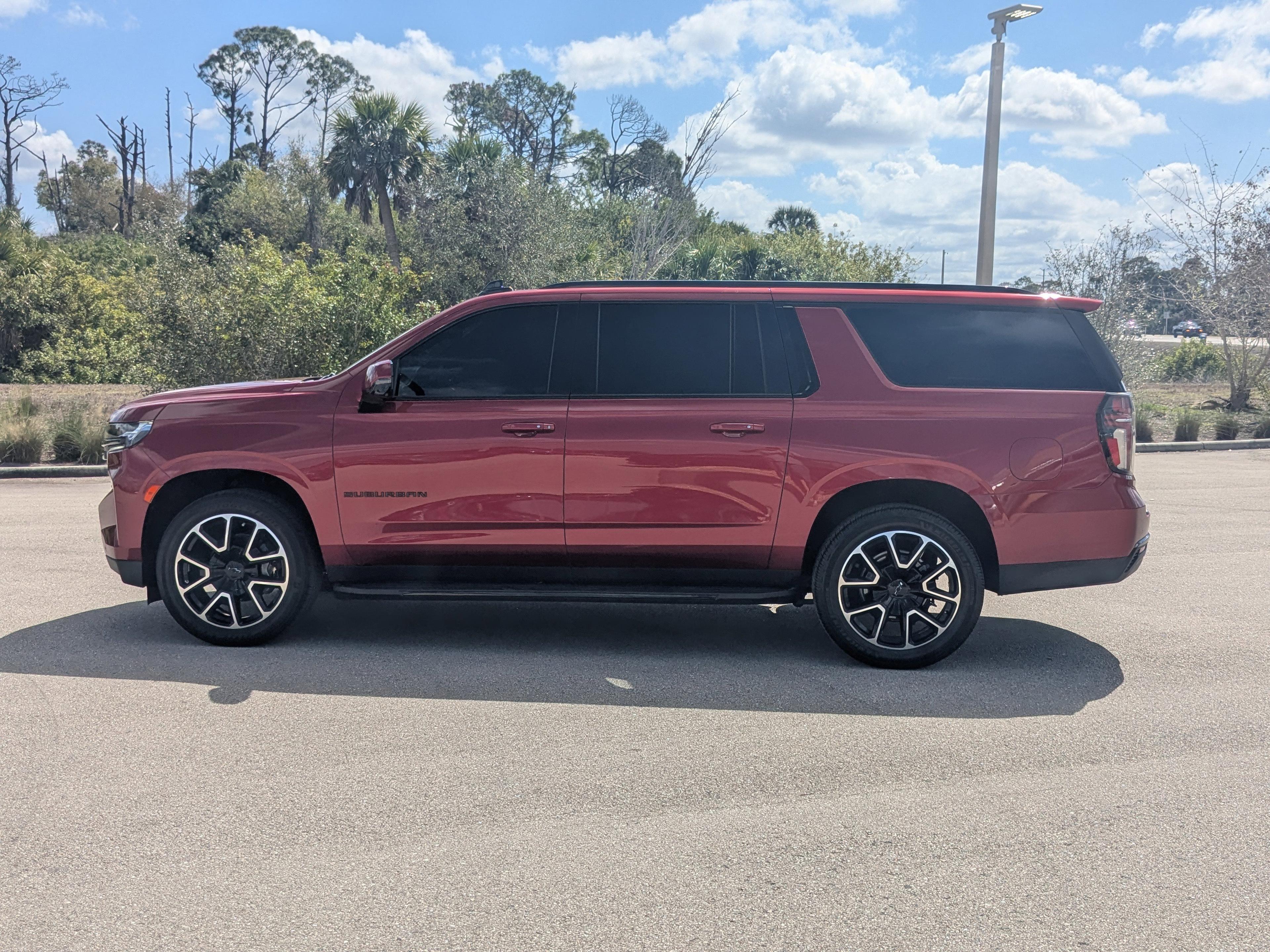 Chevrolet Suburban Rst - Thumbnail 8