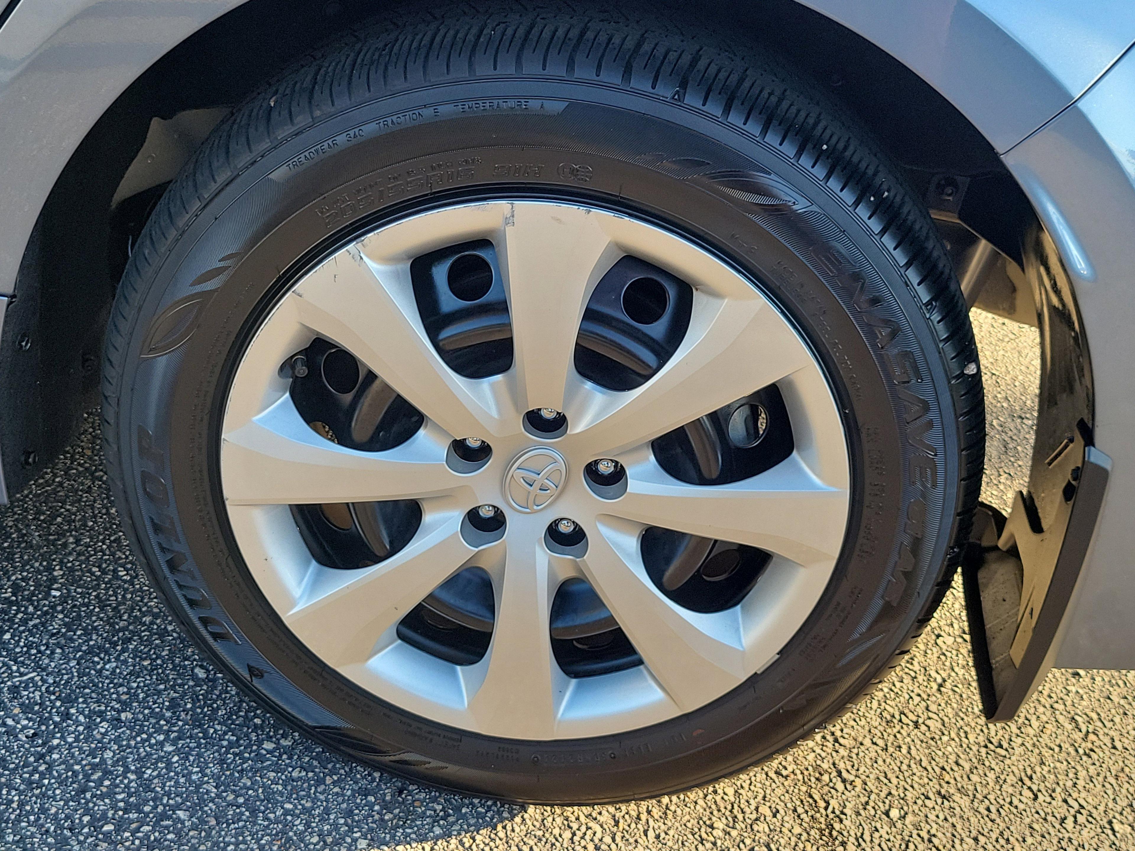 Toyota Corolla Le Fwd - Thumbnail 9