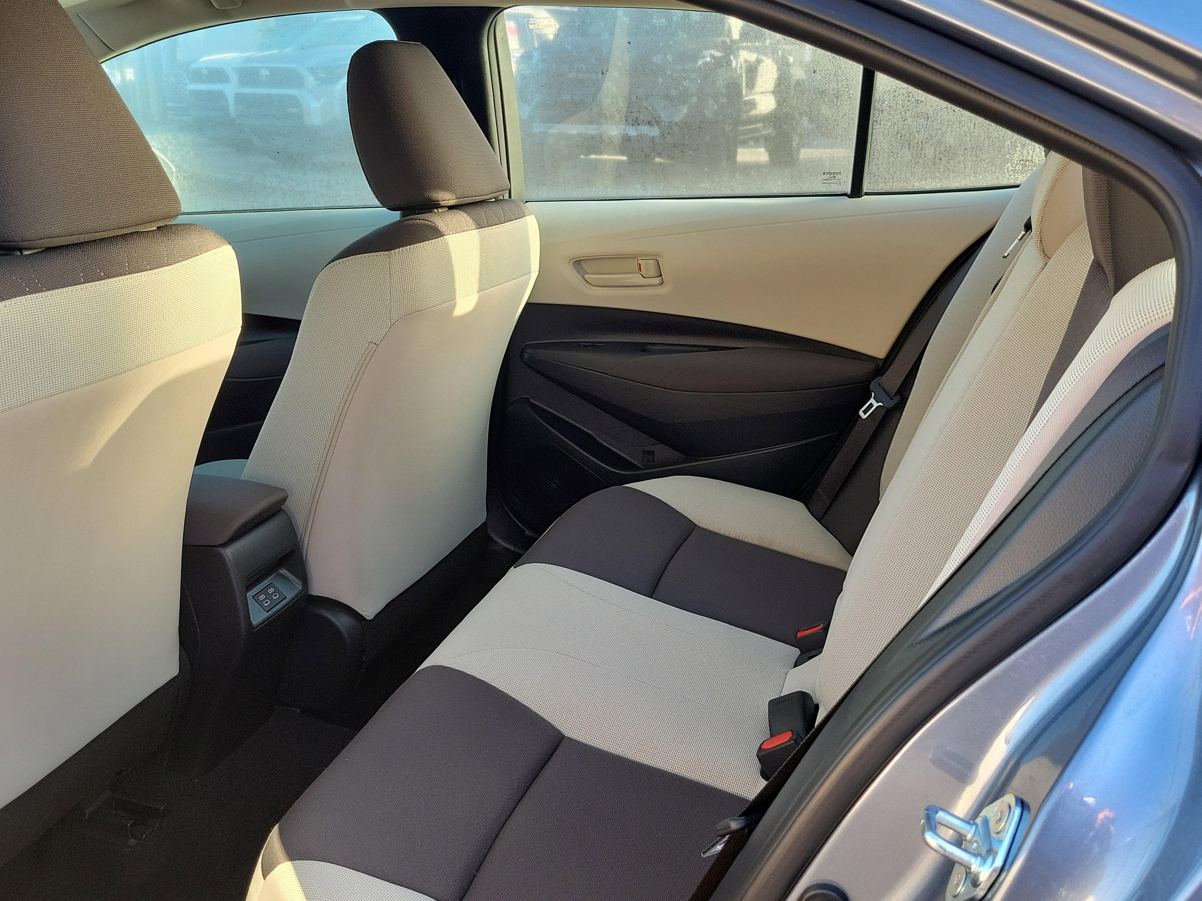 Toyota Corolla Le Fwd - Thumbnail 11