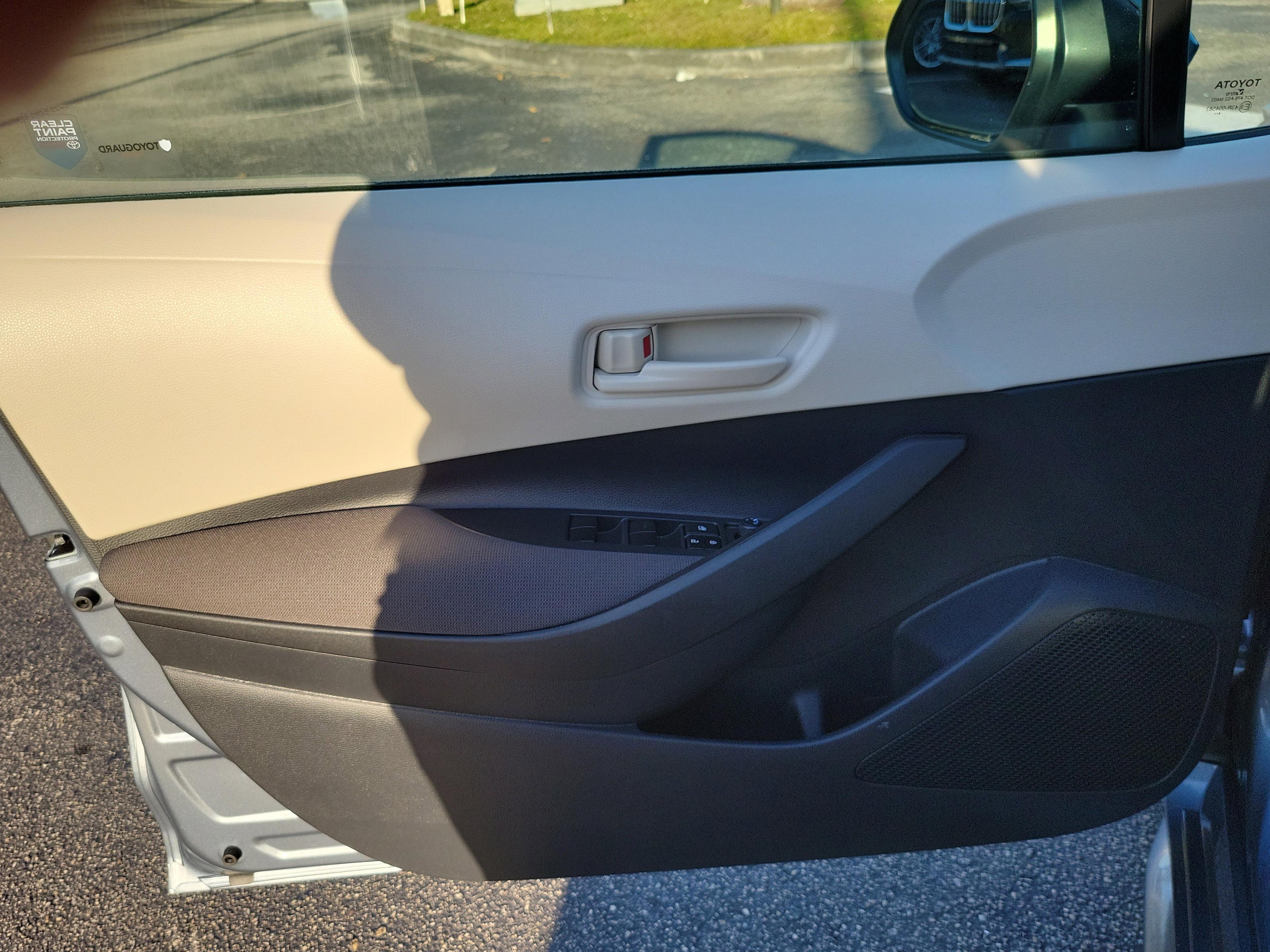 Toyota Corolla Le Fwd - Thumbnail 14