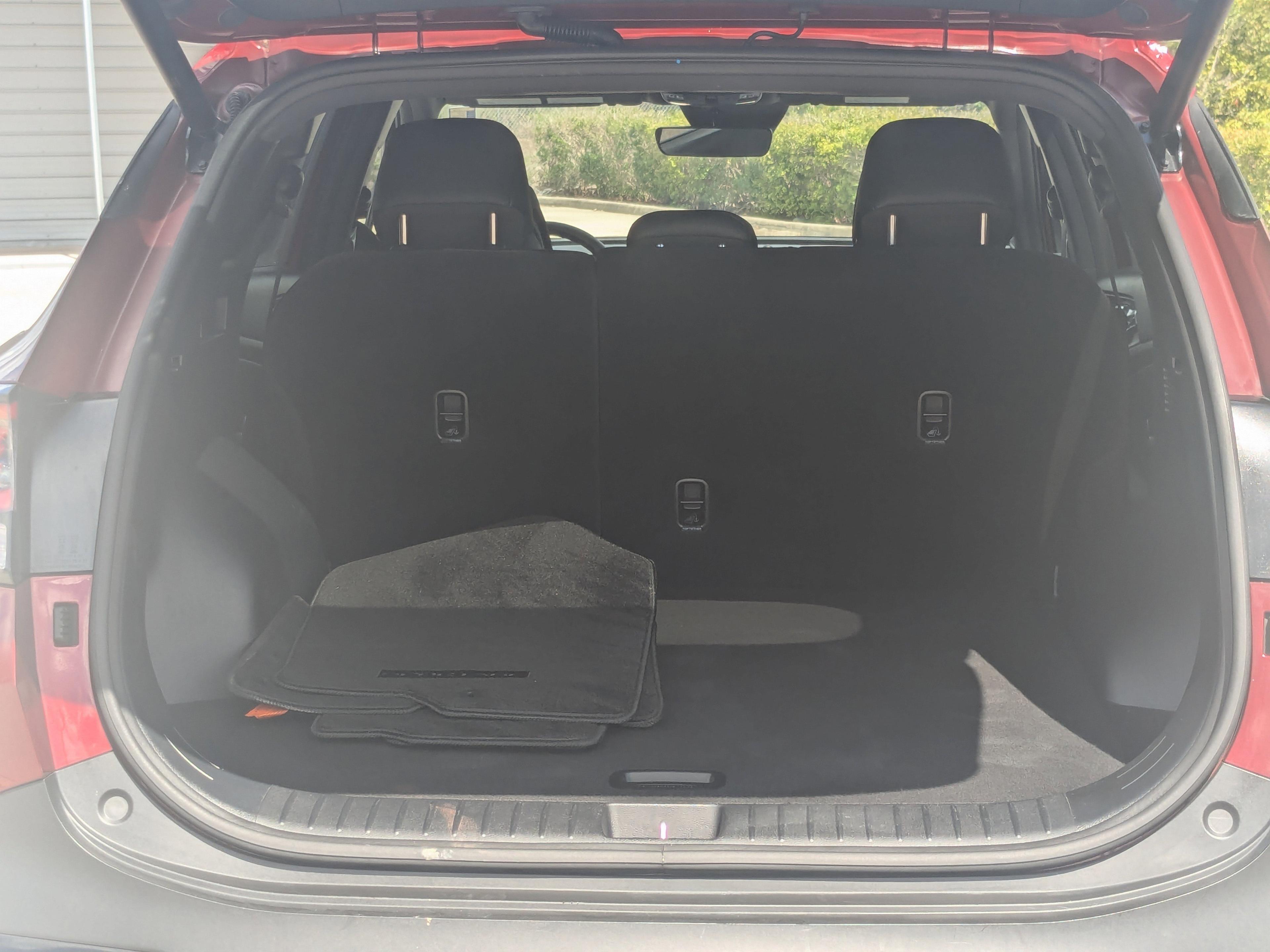 Kia Sportage Plug-In Hybrid X-Line - Thumbnail 14