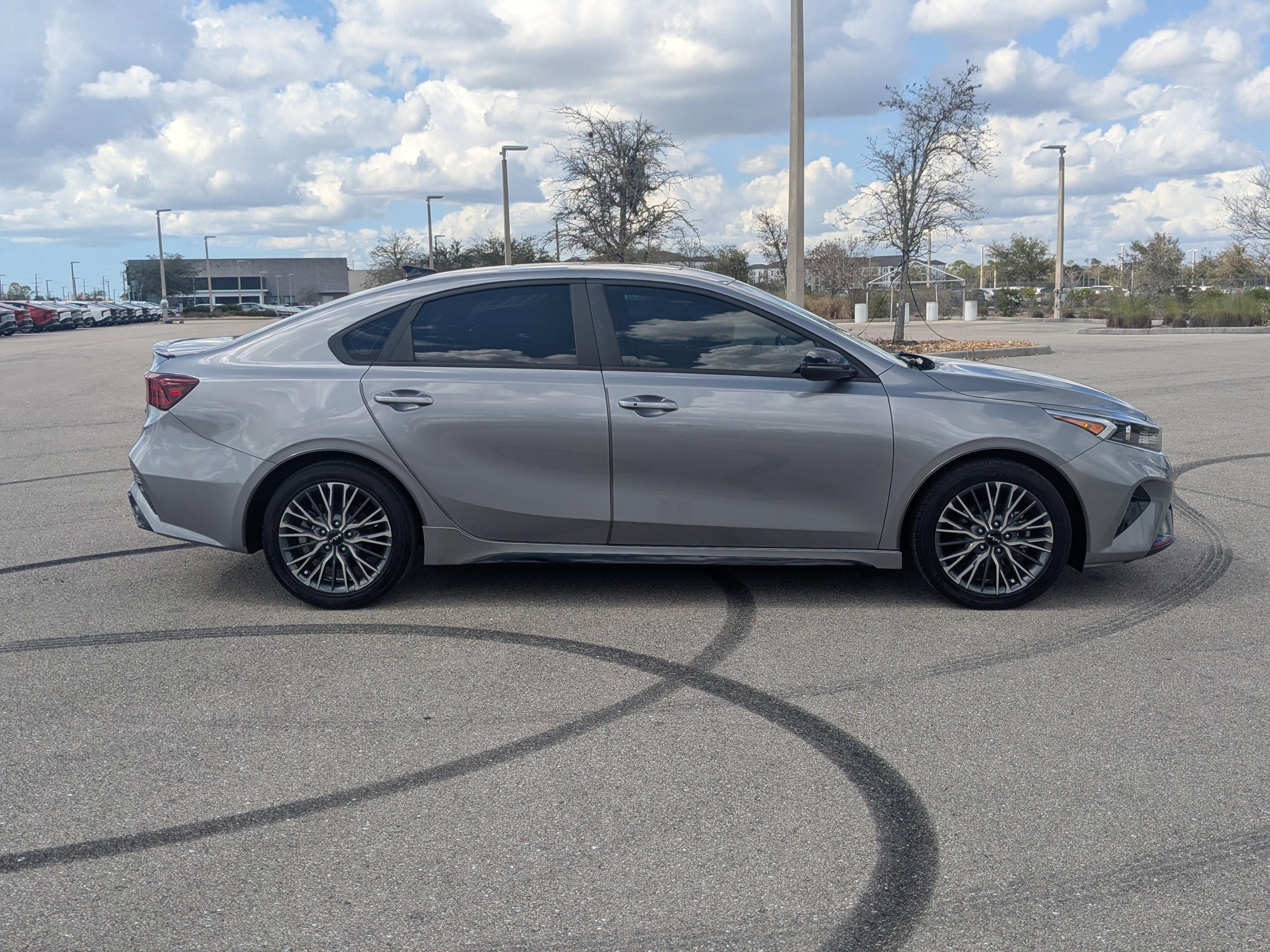 Kia Forte Gt-Line - Thumbnail 5