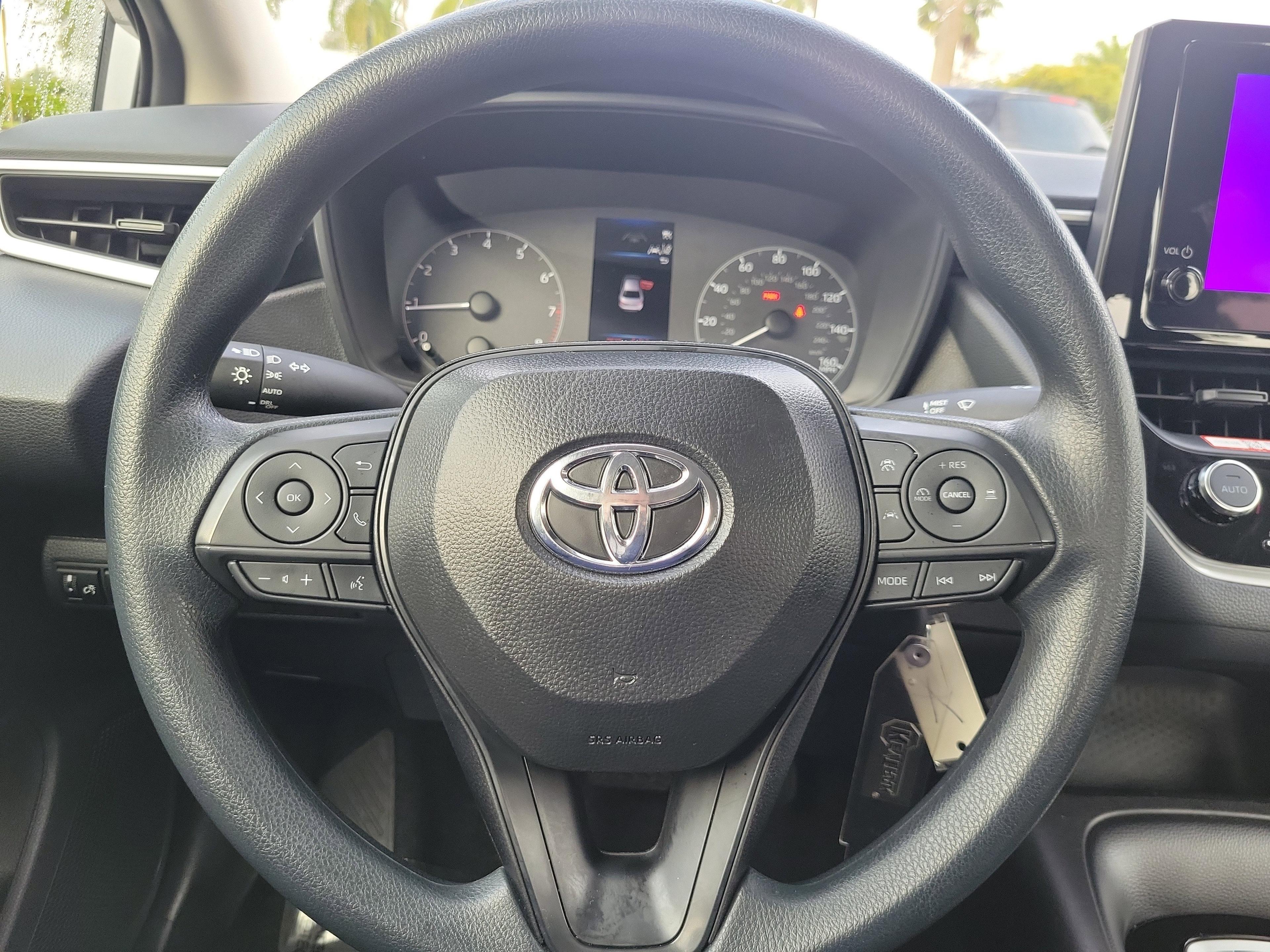 Toyota Corolla Le Fwd - Thumbnail 15