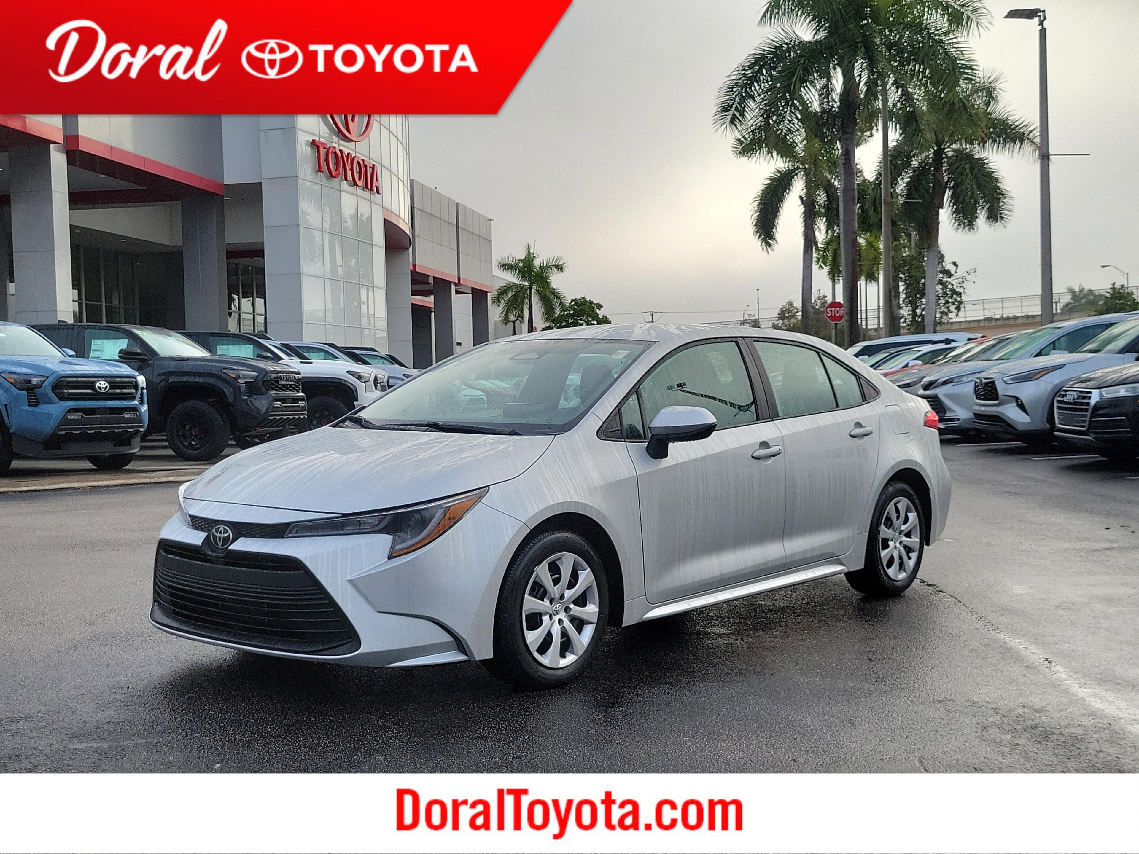 Toyota Corolla Le Fwd - Thumbnail 2