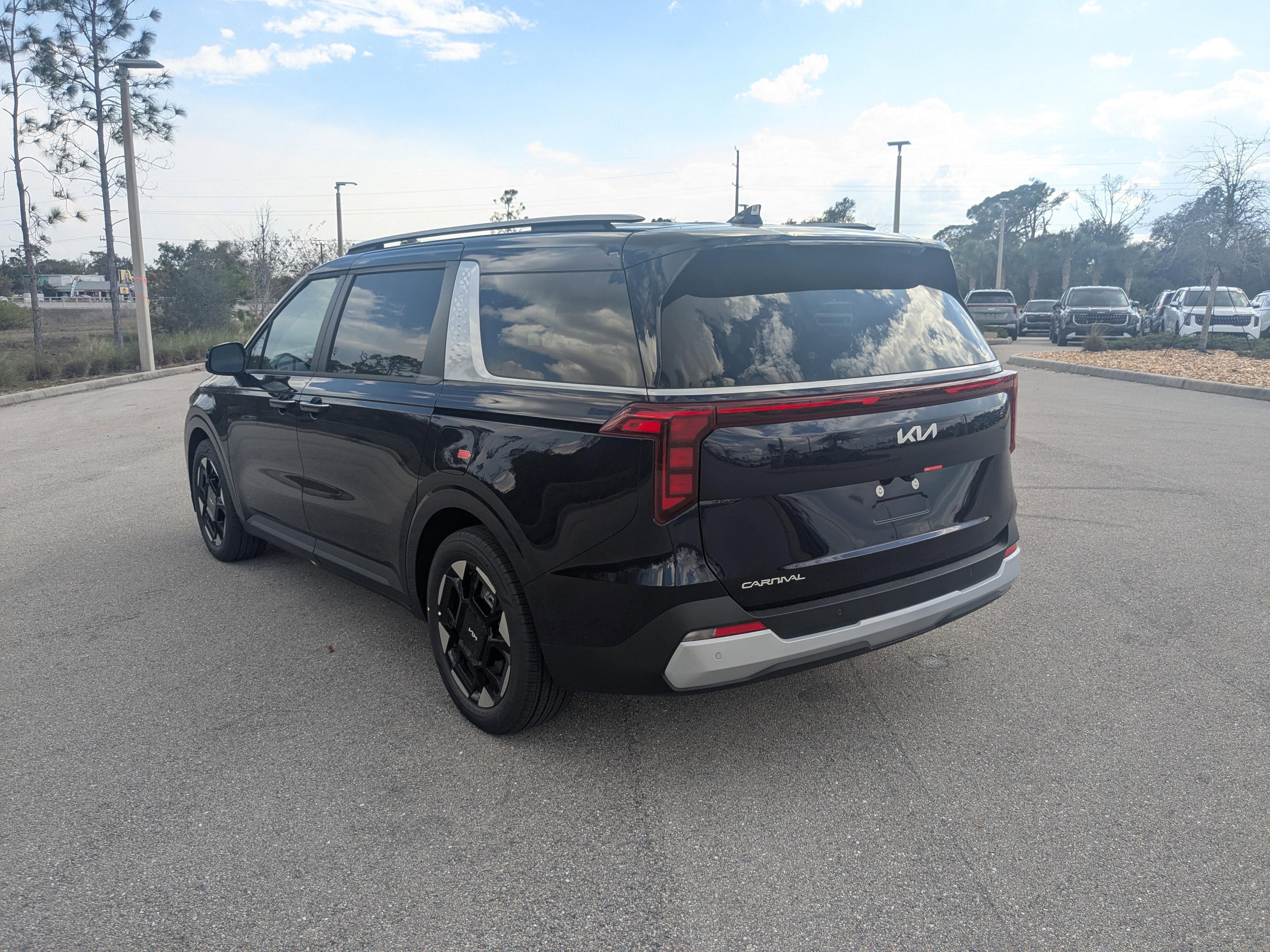 Kia Carnival Mpv Ex - Thumbnail 9