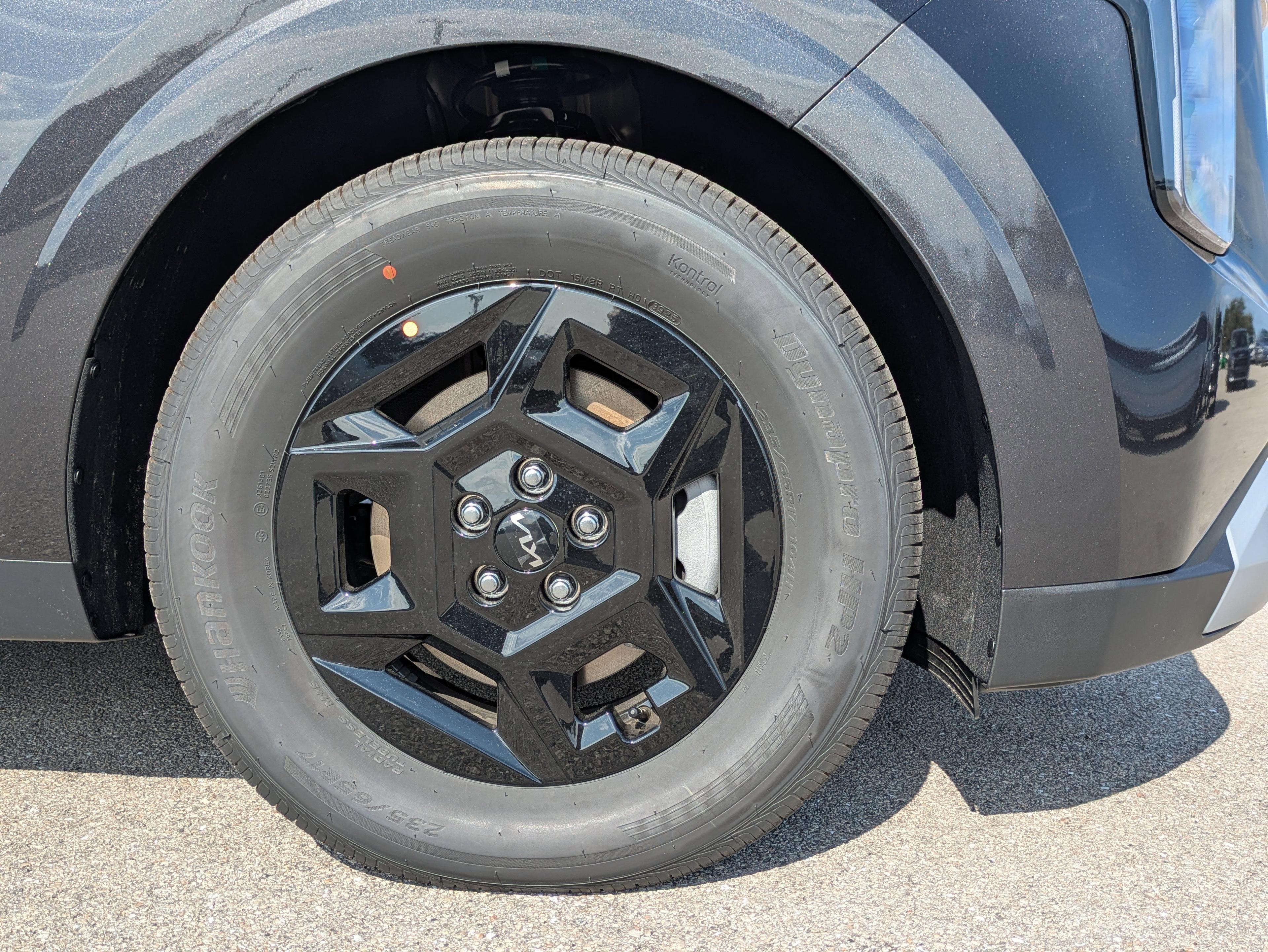 Kia Carnival Mpv Lxs - Thumbnail 12